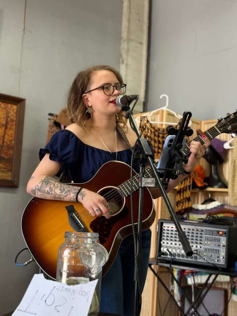 facebook 1751833827235 7347723628909745443